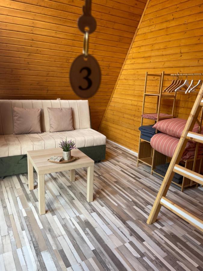 Cabane A-Frame Svinita ภายนอก รูปภาพ