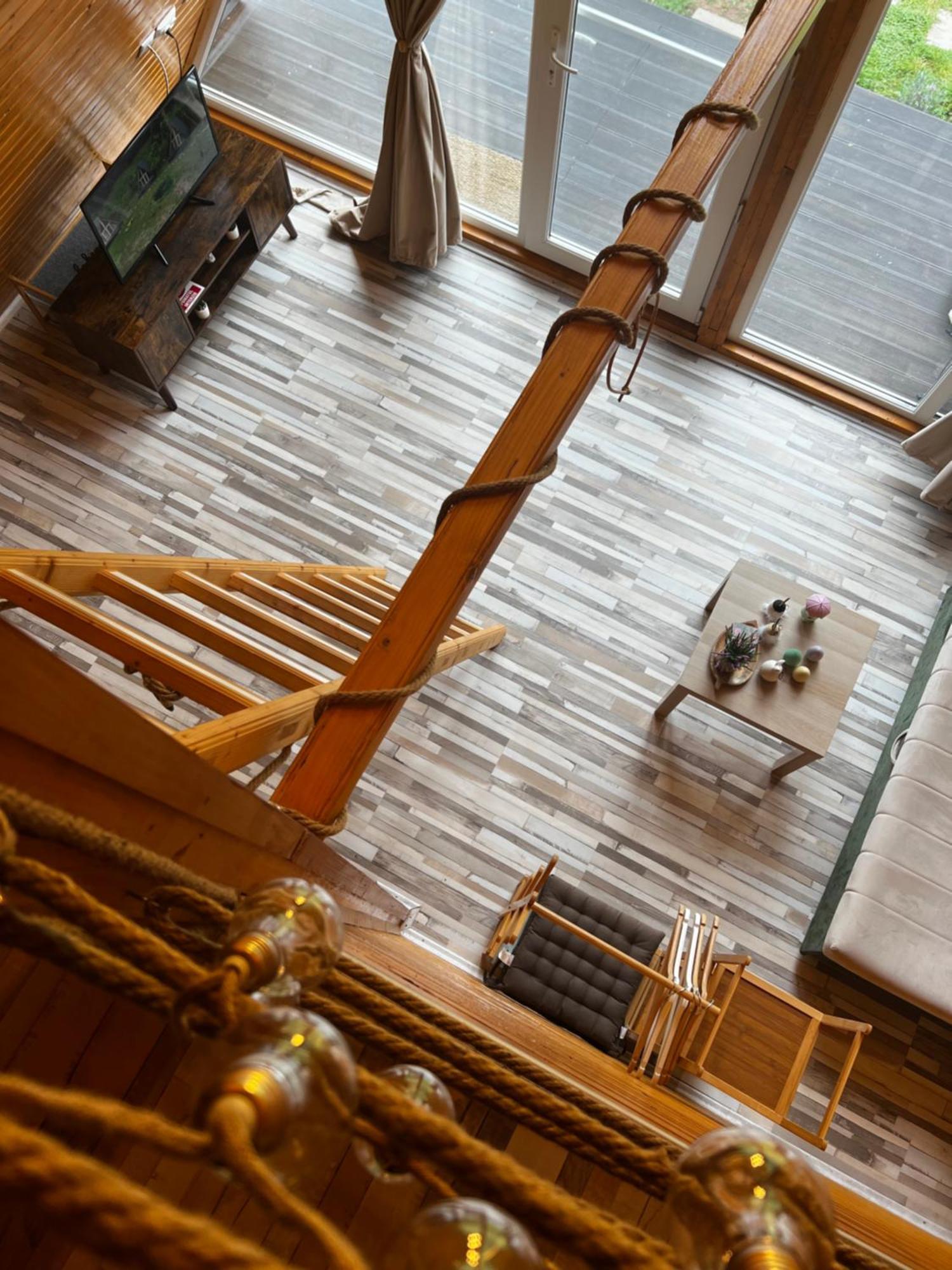 Cabane A-Frame Svinita ภายนอก รูปภาพ